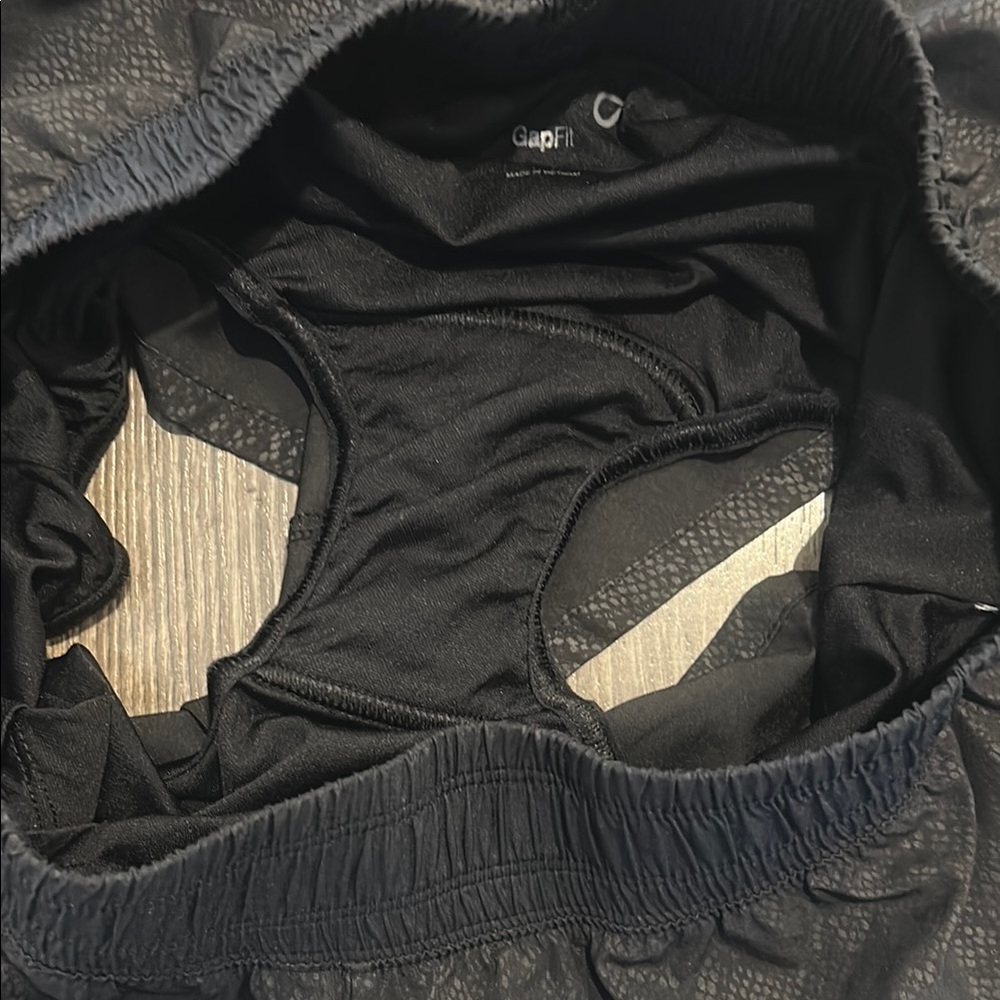 Gap Black Patterned Athletic Shorts - image 4
